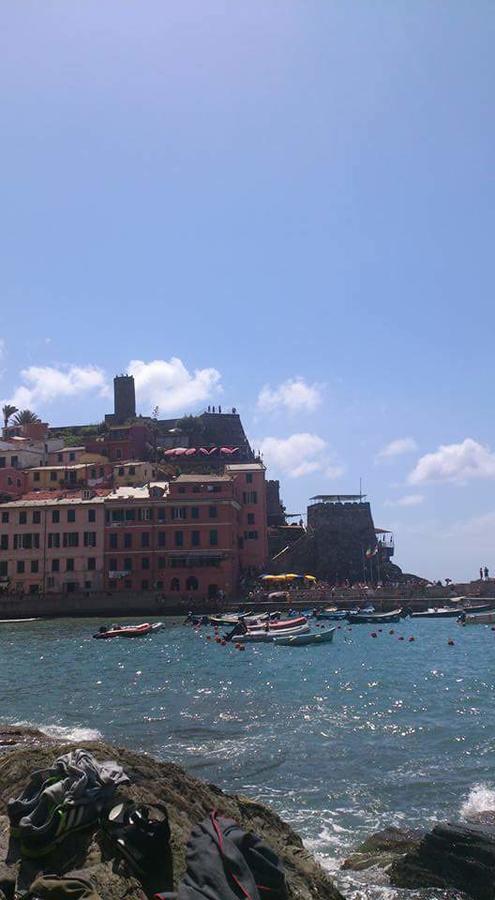 Guesthouse Rollando Vernazza Eksteriør billede